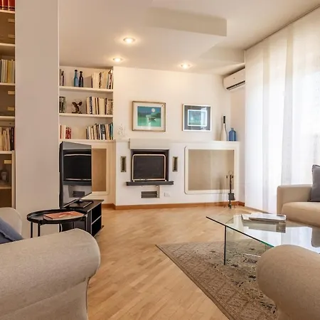 A Casa - Attico Di Lusso Con Terrazza - Mytouristhome La Spezia